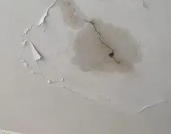 环翠阳台漏水维修公司分享下屋面防水工程质量问题原因分析